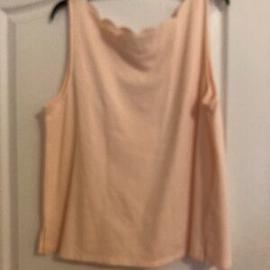 NWT Anthropology Peach Sleeveless Top  with nice scalloped neckline.